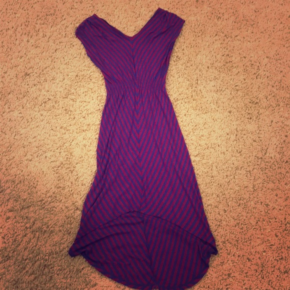 Like new mossimo high low dress!! 💖 - Picture 1 of 3